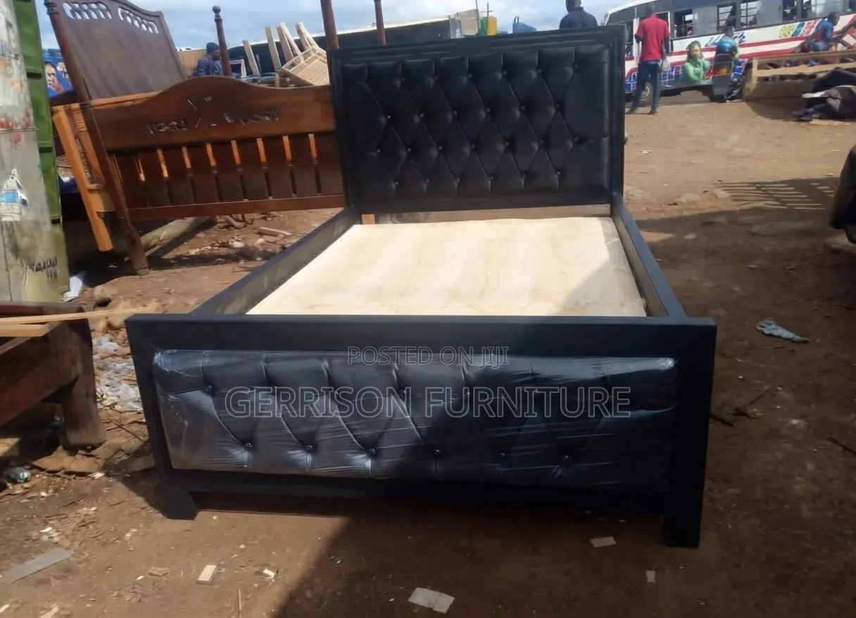 Modern 5x6 Black Mocket Bed Frame