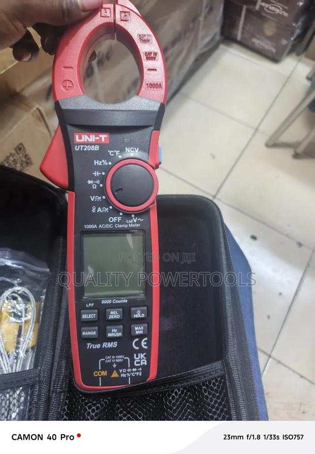 Uni-T 208B Clamp Meter - thumbnail 2