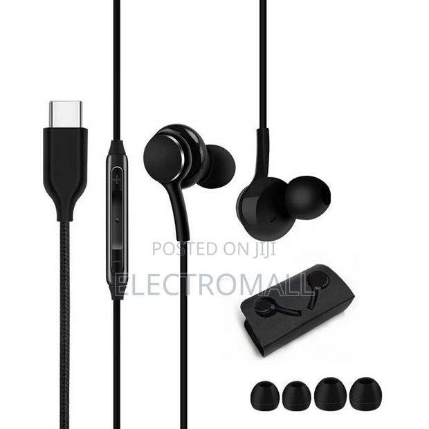 Type-C Wired Earphones With Braided Cable