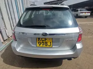 Subaru Outback 2.5i 2008 Silver