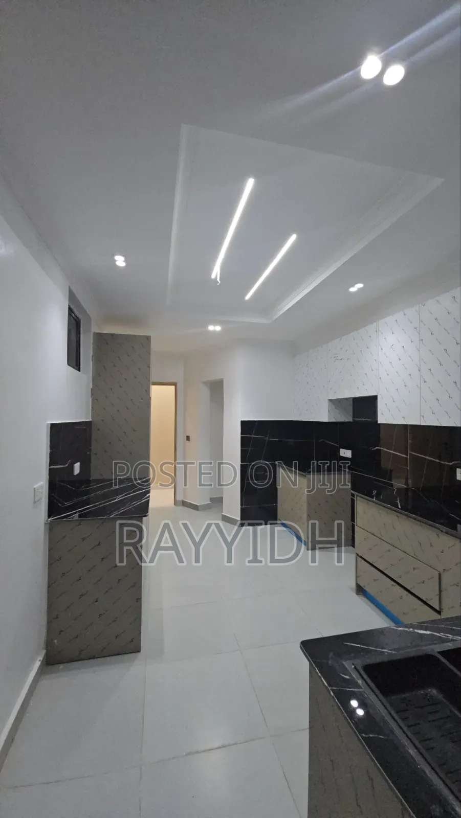 4bdrm Apartment in South C for sale