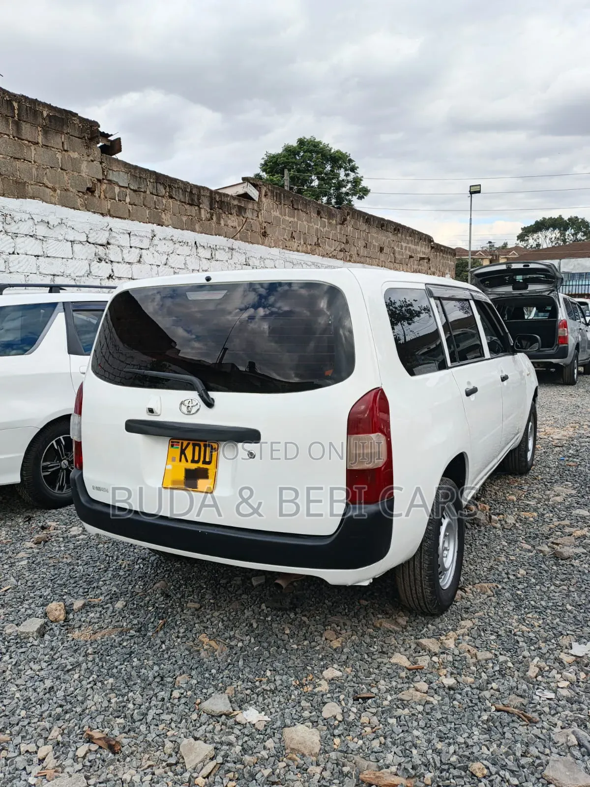 Toyota Probox 1.5 DX Comfort 2WD 2016 White