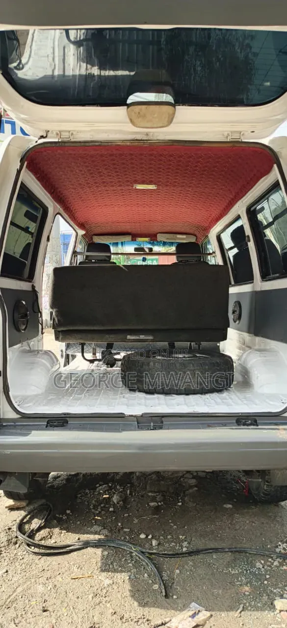 Nissan Vanette 2008 White
