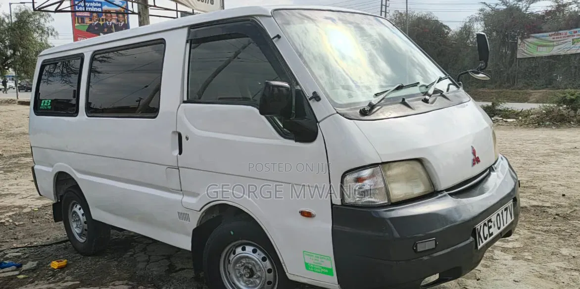 Nissan Vanette 2008 White