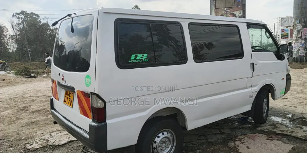 Nissan Vanette 2008 White