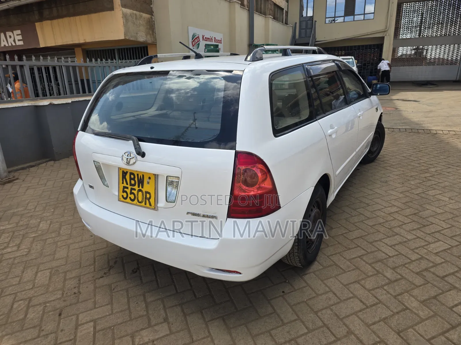 Toyota Harrier 2006 White