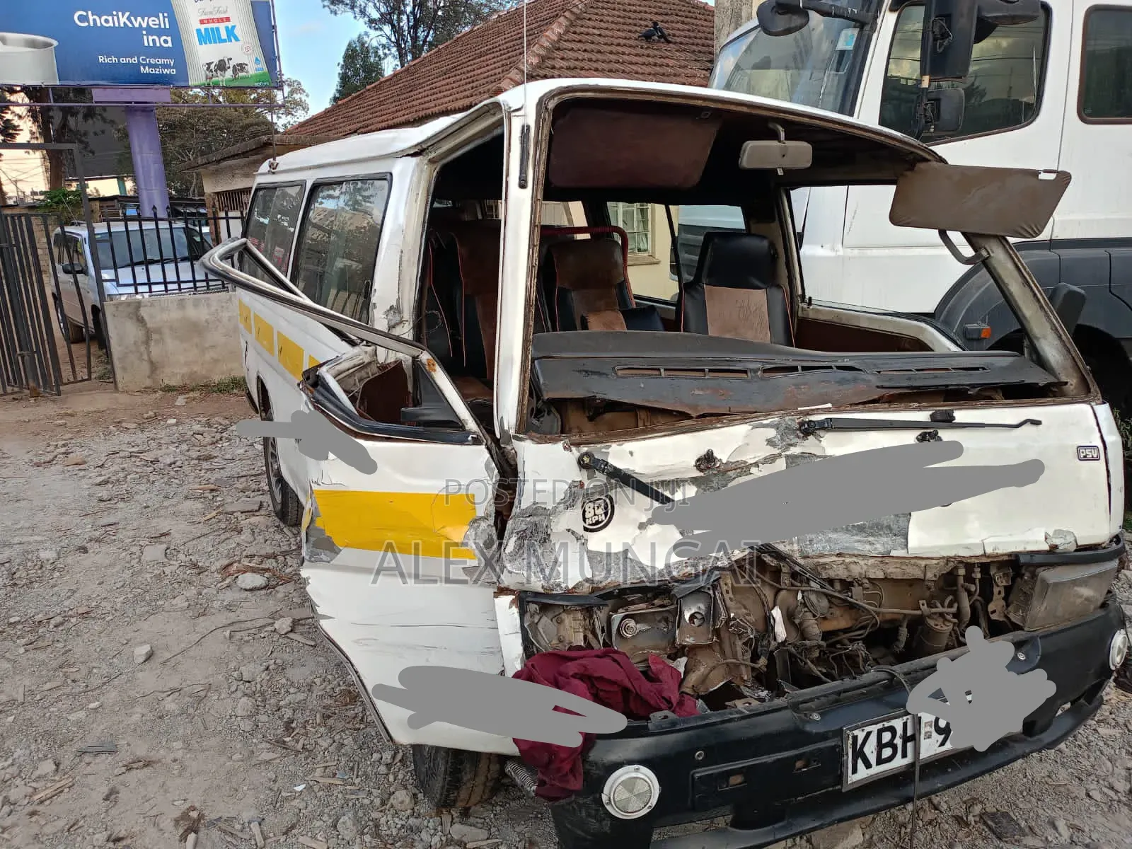 Nissan Caravan (Urvan) 2000 White