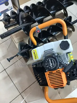 2-Stroke Petrol Earth Auger