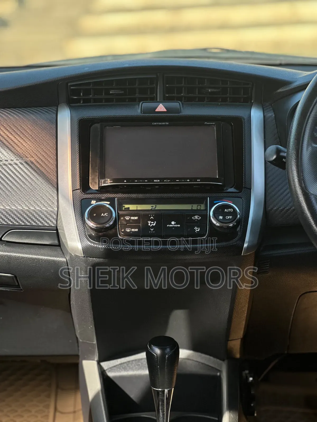 Toyota Corolla Fielder 2013 Silver