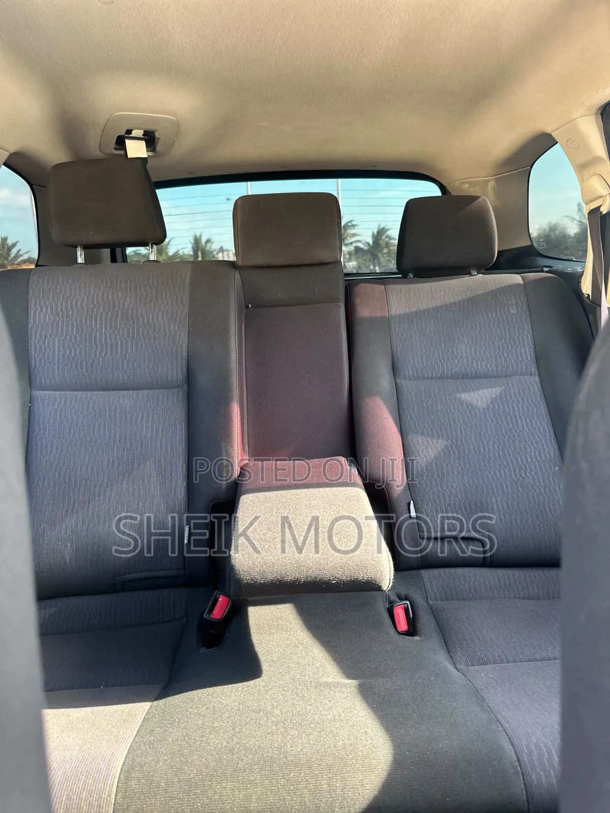 Toyota Corolla Fielder 2013 Silver