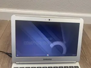 Laptop Samsung XE303C12 2GB Intel eMMC 16 GB