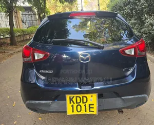 Mazda Demio 2016 Blue
