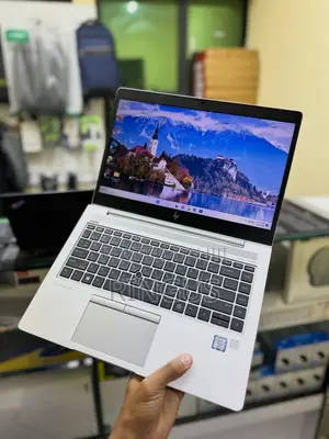 New Laptop HP EliteBook 840 G6 8GB Intel Core i7 SSD 512GB