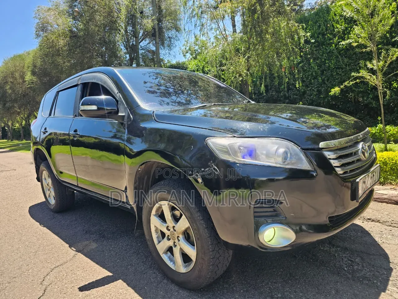 Toyota Vanguard 2013 Black