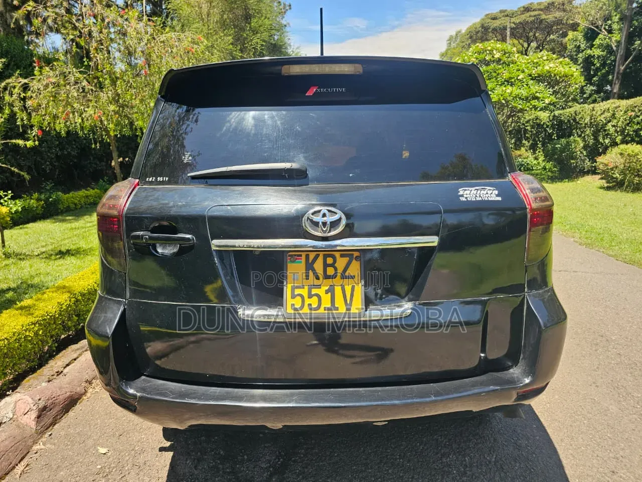 Toyota Vanguard 2013 Black