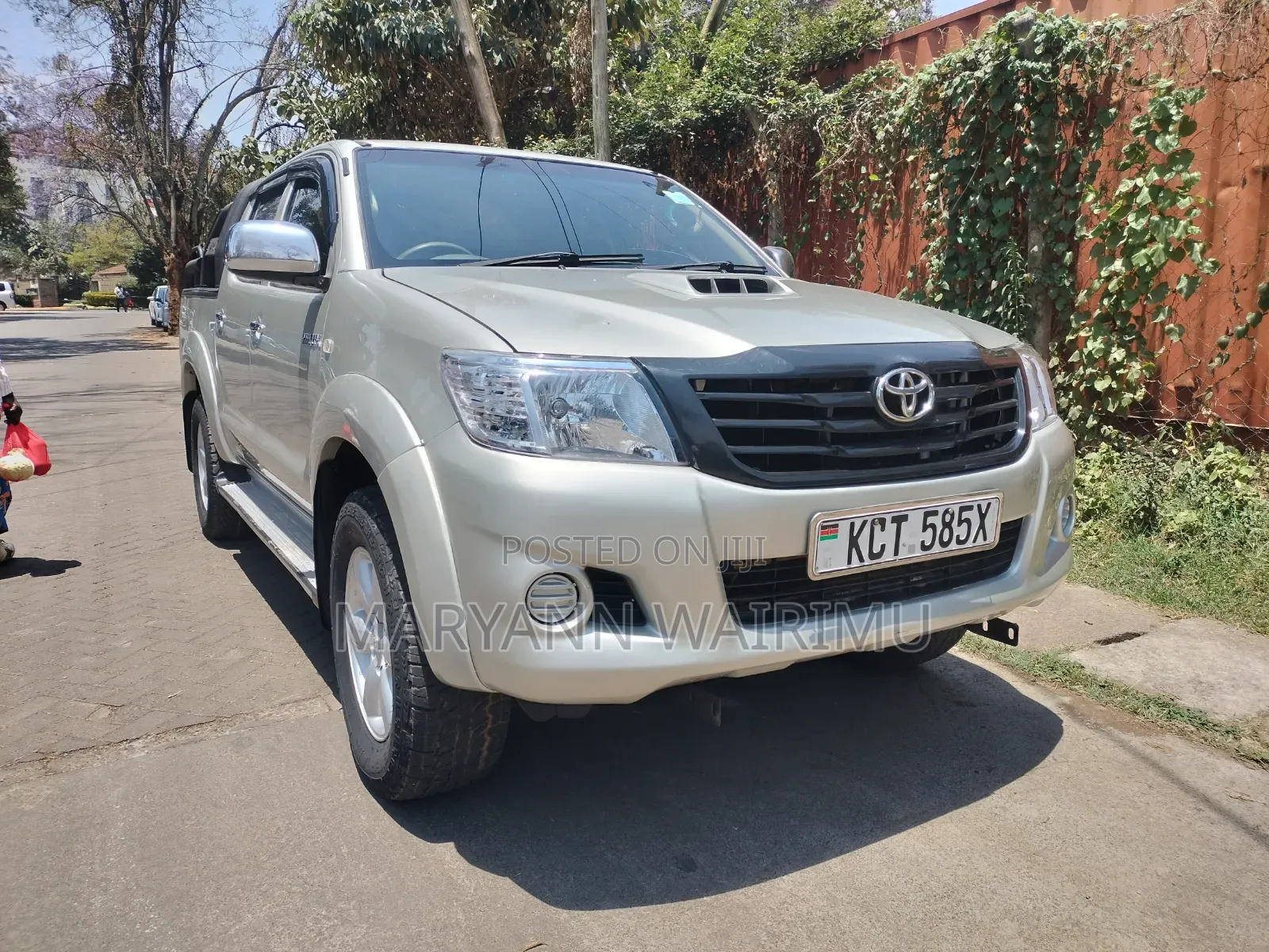 Toyota Hilux 3.0 D-4D 4x4 2012 Silver