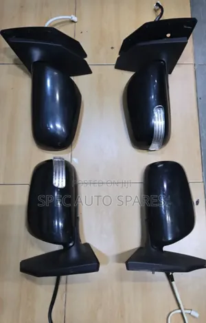 Side Mirror Toyota NZE 2005