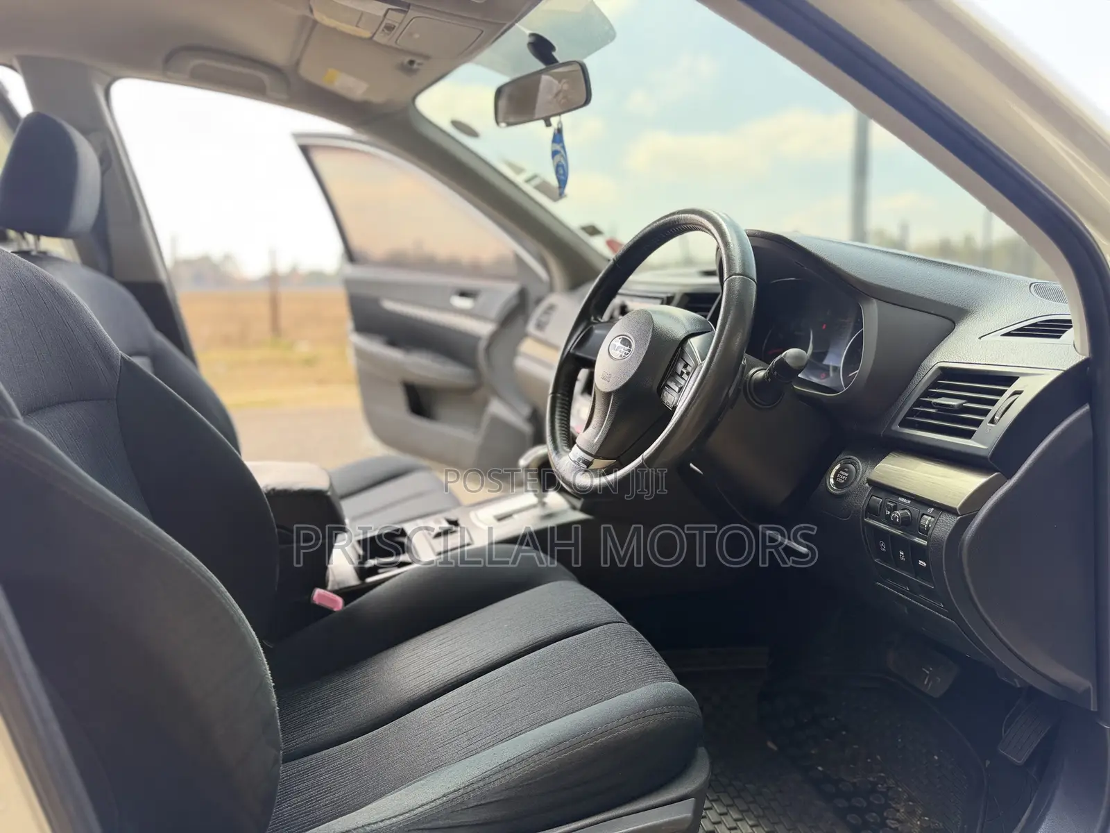 Subaru Legacy 2014 White