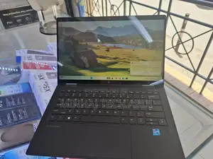 Laptop HP Elite Dragonfly G2 1GB Intel Core 7 SSD 512GB