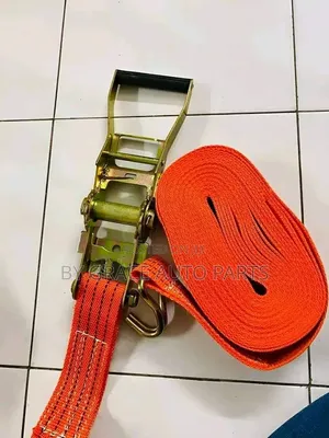 Heavy Duty Tie Down Ratchet Strap/Towing Rope