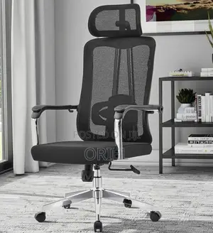 Office Chair : Padded Mesh High Back Chair
