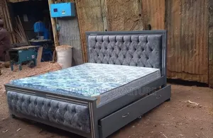Premium 5x6 Grey Mocket Storage Bed
