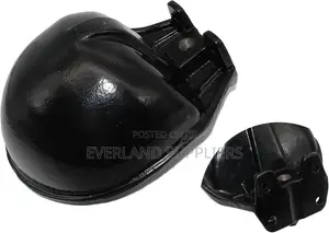 Rust-Resistant Finish Cast Iron Drinker