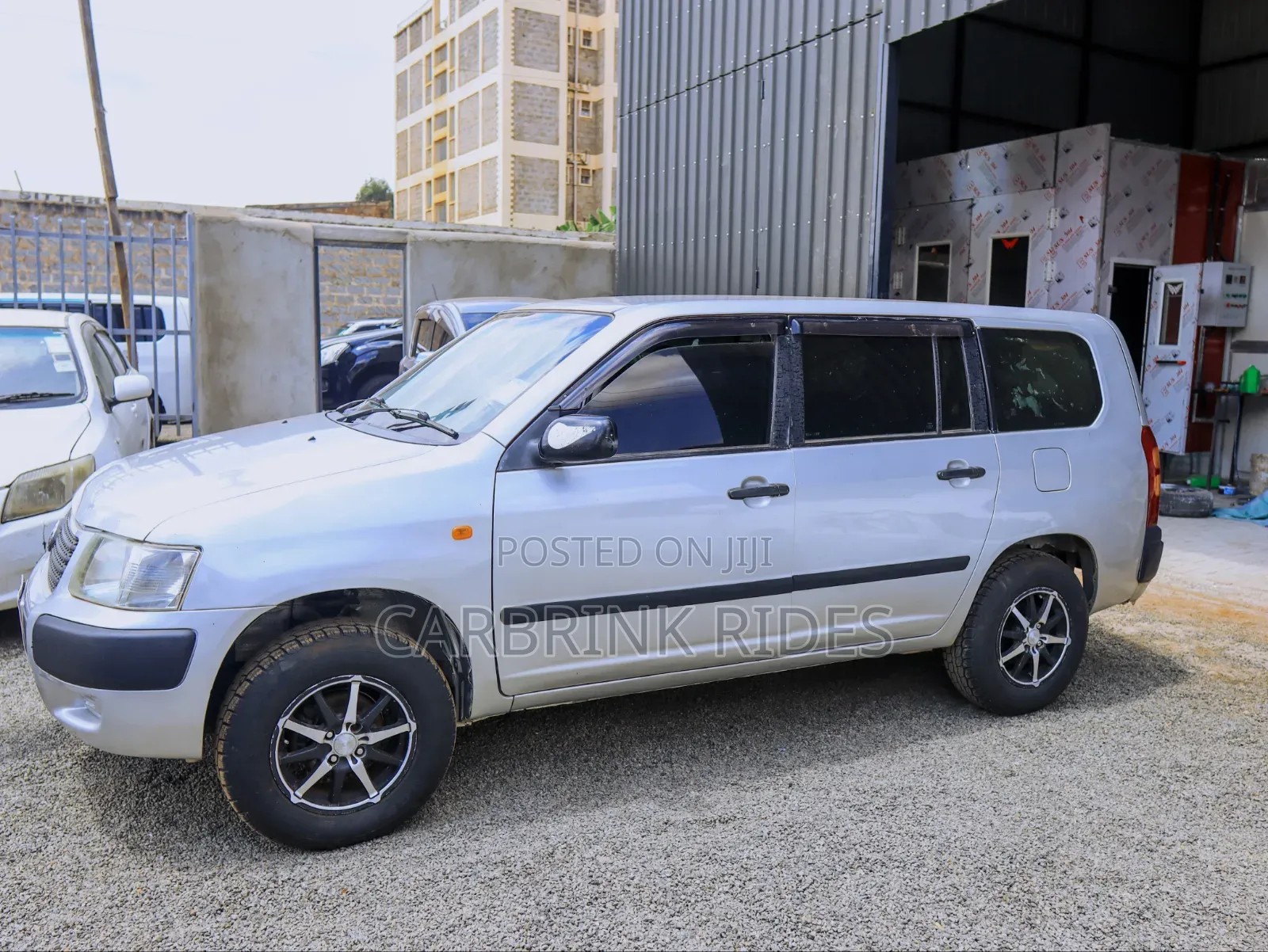 Toyota Succeed 2013 Silver