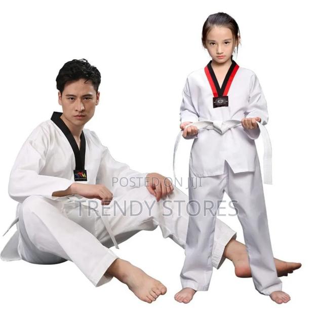 Taekwondo Suit - main view