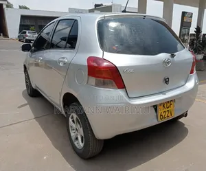 Toyota Vitz 1.0 FWD 5dr 2008 Silver