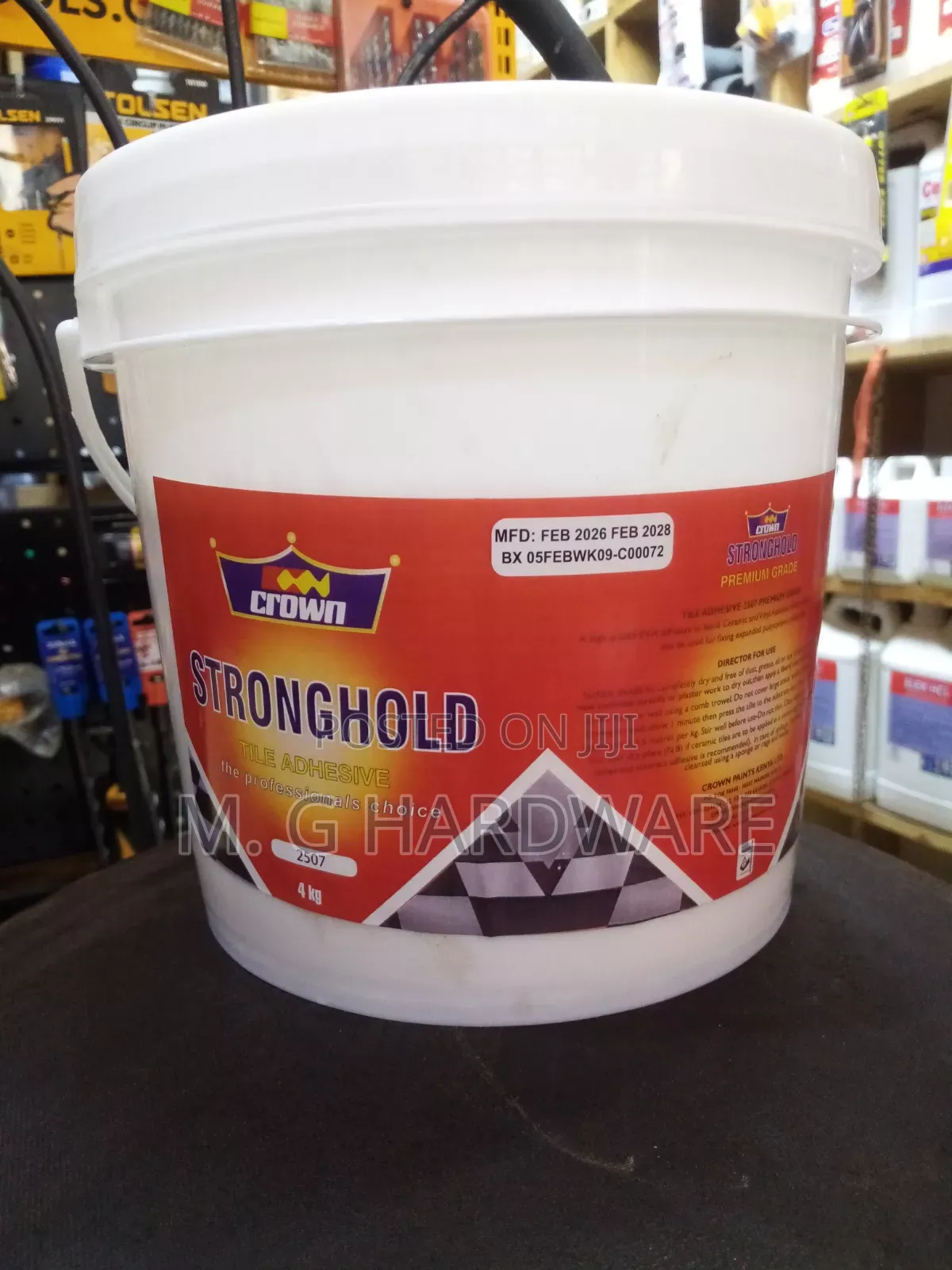 Stronghold Tile Adhesive Glue 4kg