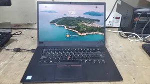 Laptop Lenovo ThinkPad P1 Gen 3 8GB Intel Core i7 SSD 256GB