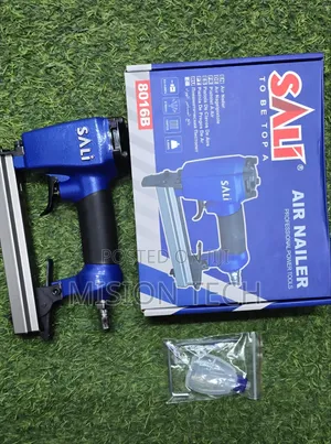 8016 Staple Gun **