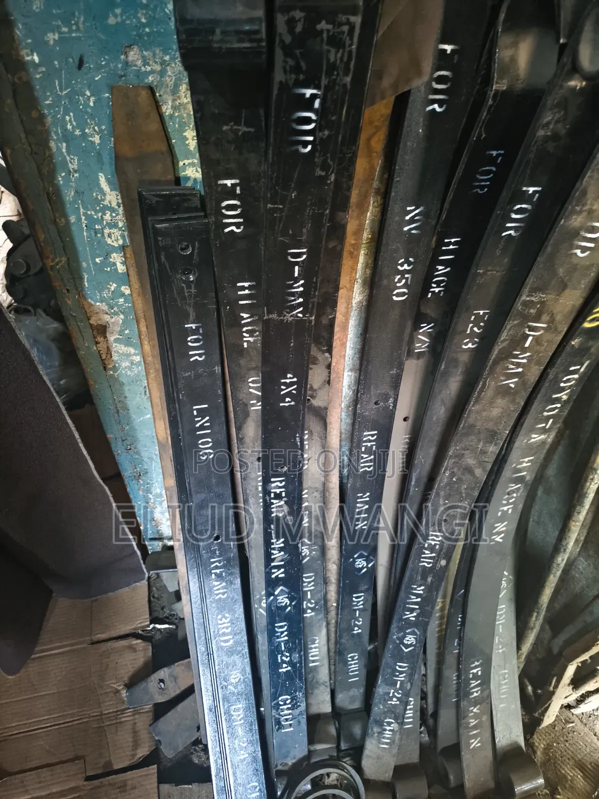 Leaf Springs and Spring Helpers