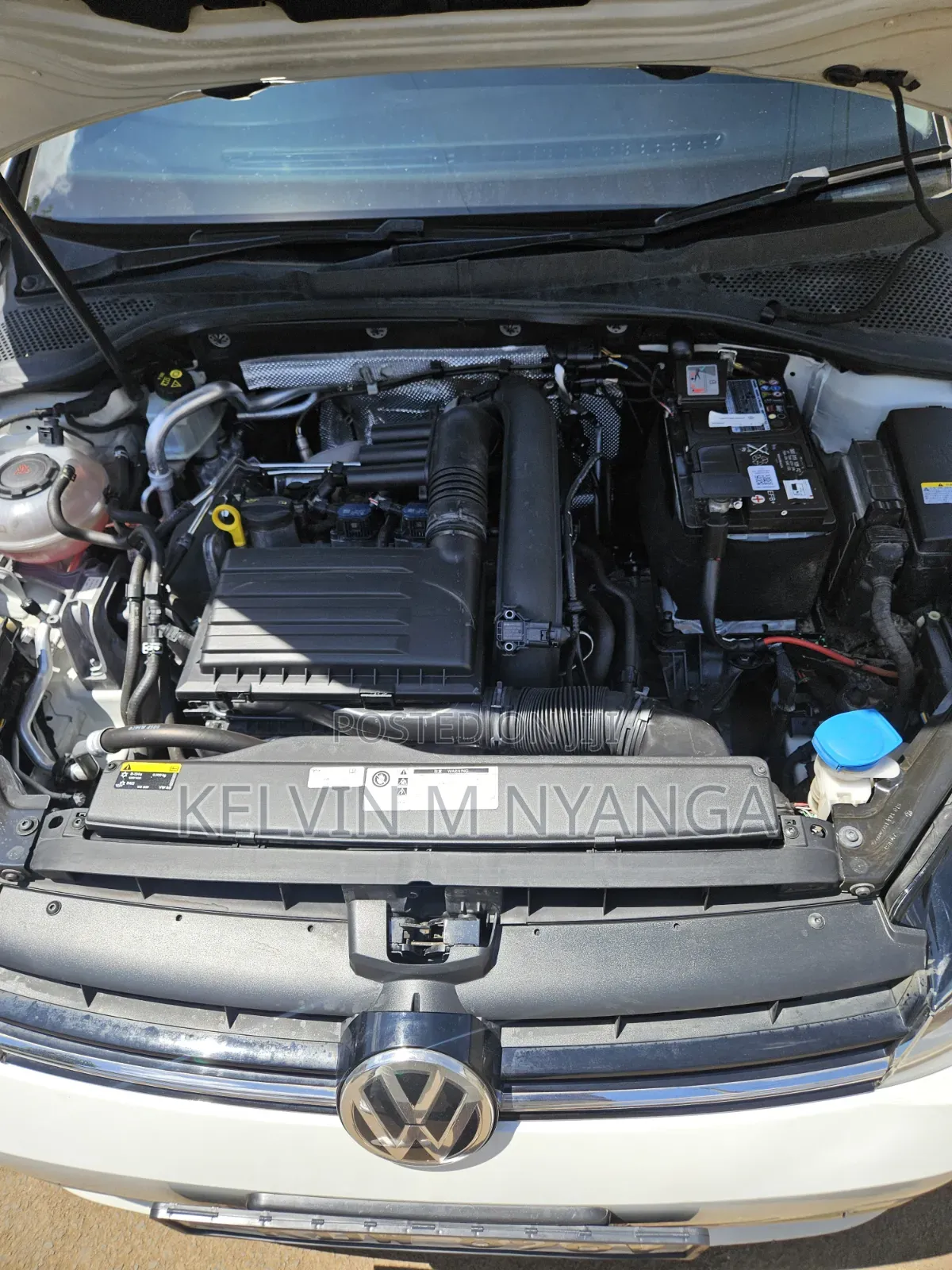 Volkswagen Golf 2018 White