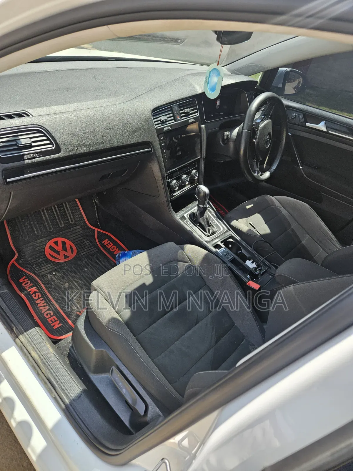 Volkswagen Golf 2018 White