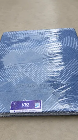 We Are Selling 5×6 Soft and Comfortable Mattress Topper
