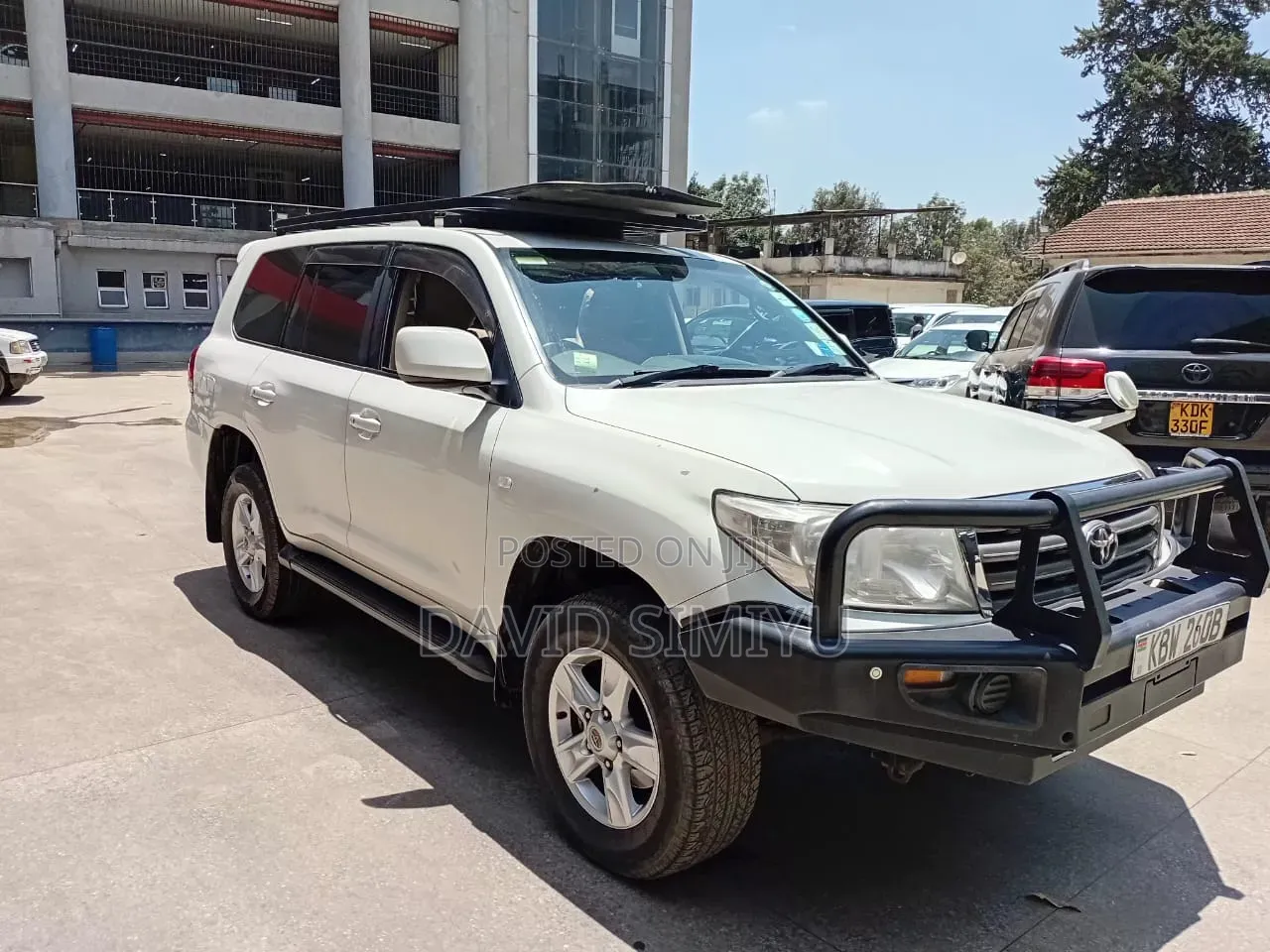Toyota Land Cruiser 2008 White