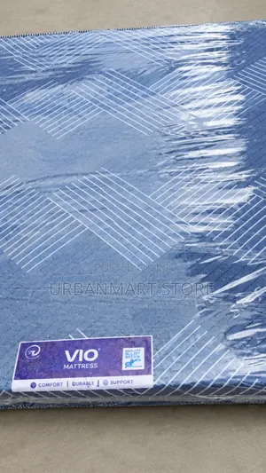We Are Selling 5×6 Soft and Comfortable Mattress Topper