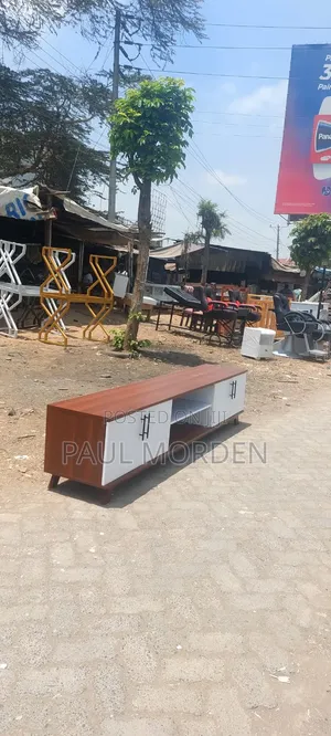 7feet Wooden Living TV Stands