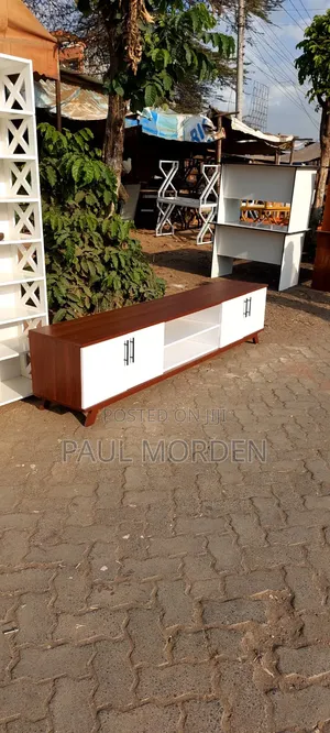 7feet Wooden Living TV Stands