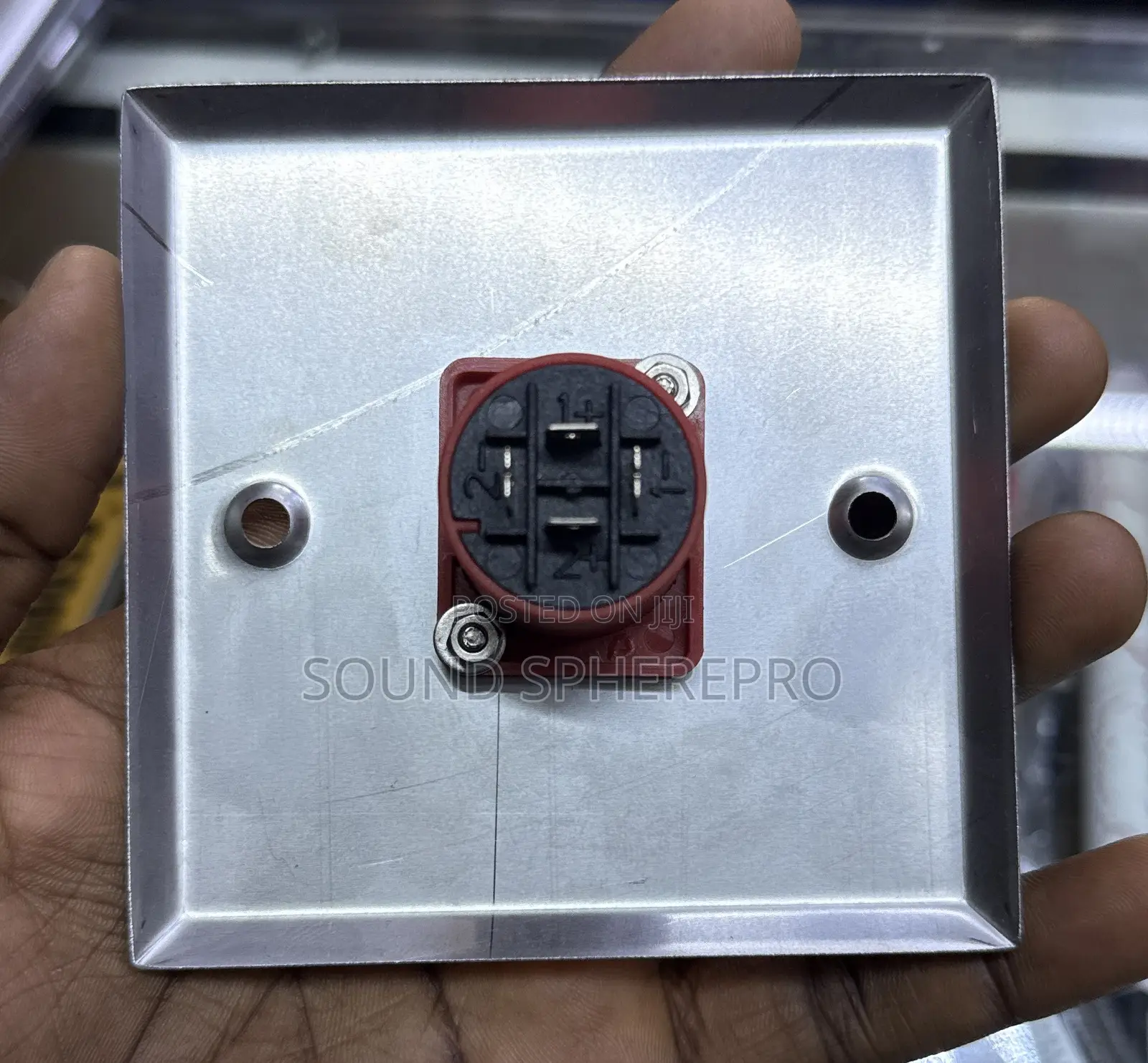 Soundking Single Metallic Specon Connector