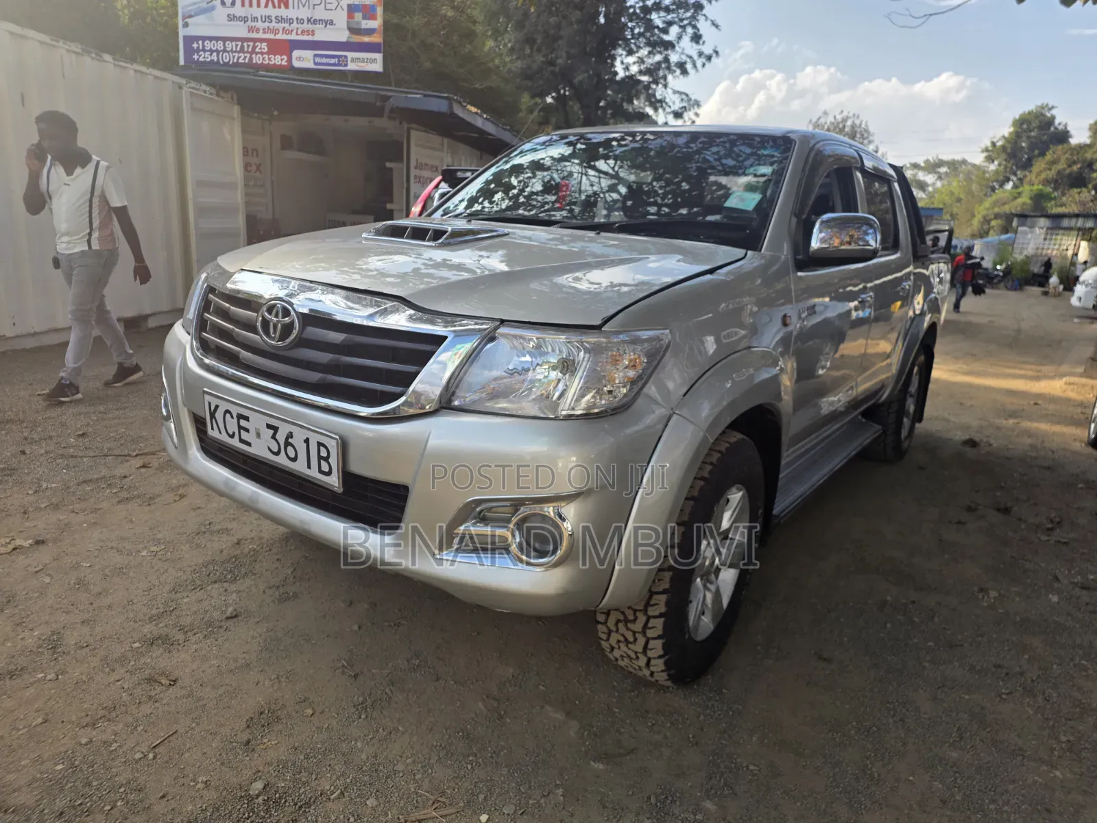 Toyota Hilux 2010 Silver