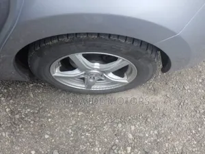 Mazda Axela 2019 Silver