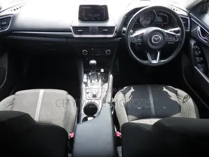 Mazda Axela 2019 White