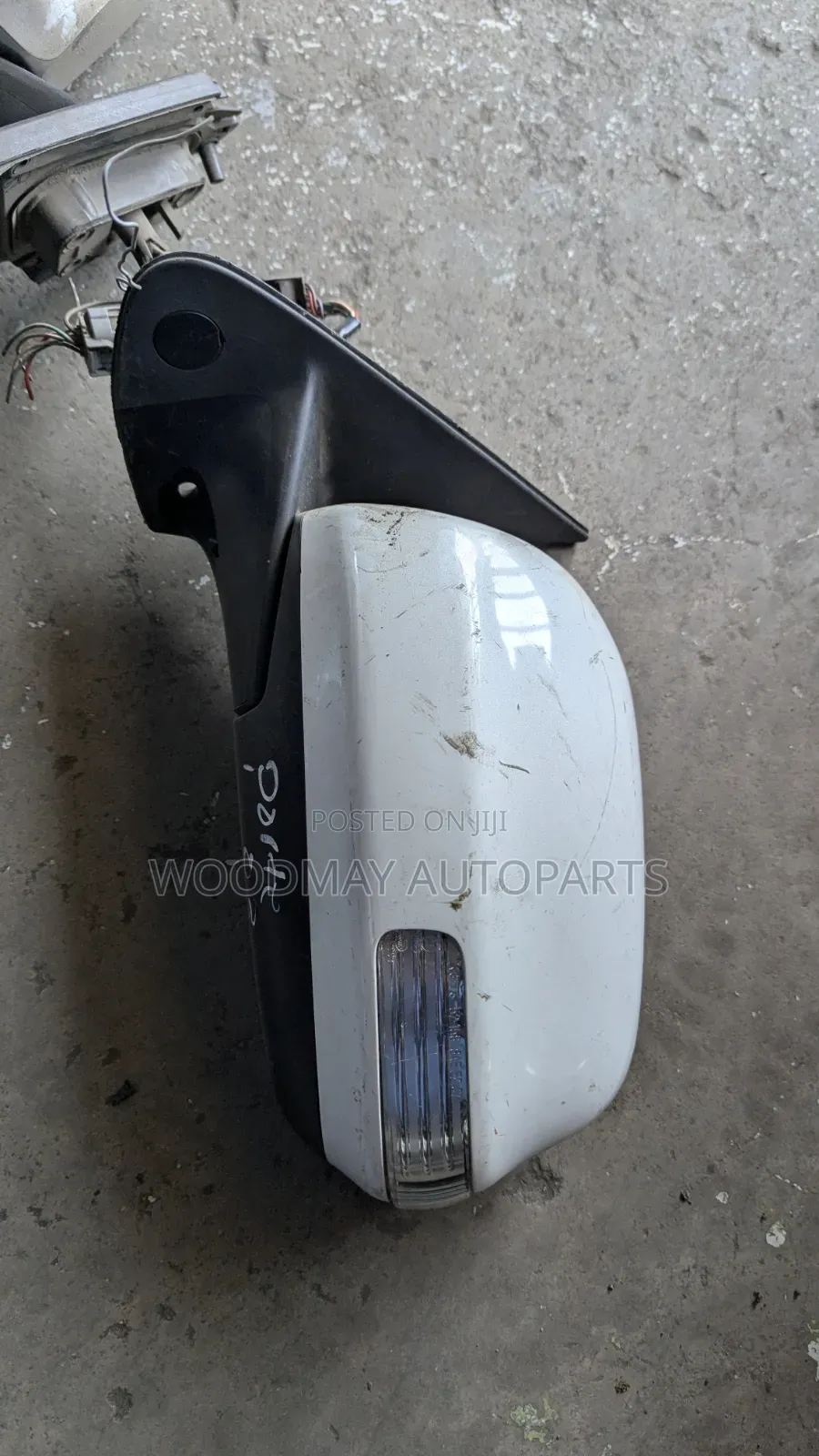 Toyota Porte Sidemirror 2008
