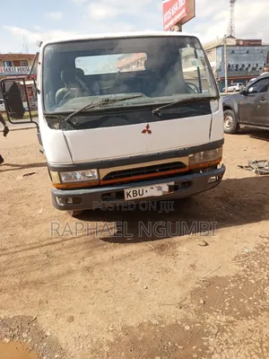 Mitsubishi Canter 2005 White