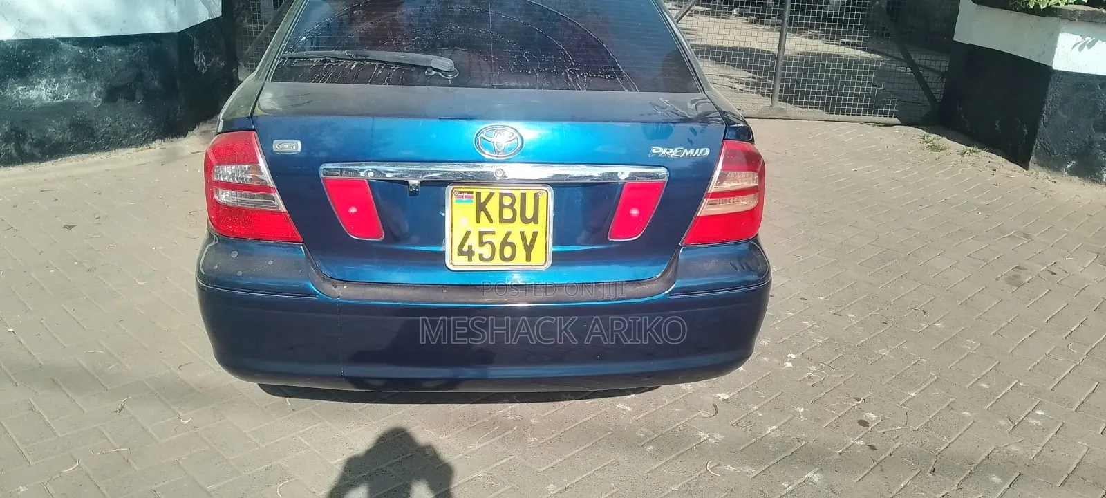 Toyota Premio 2005 Blue
