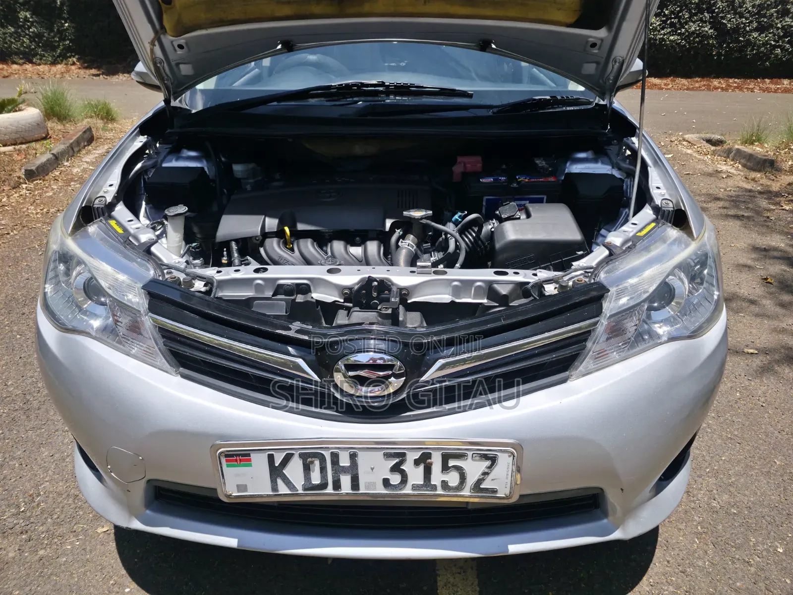 Toyota Corolla Fielder 2015 Silver