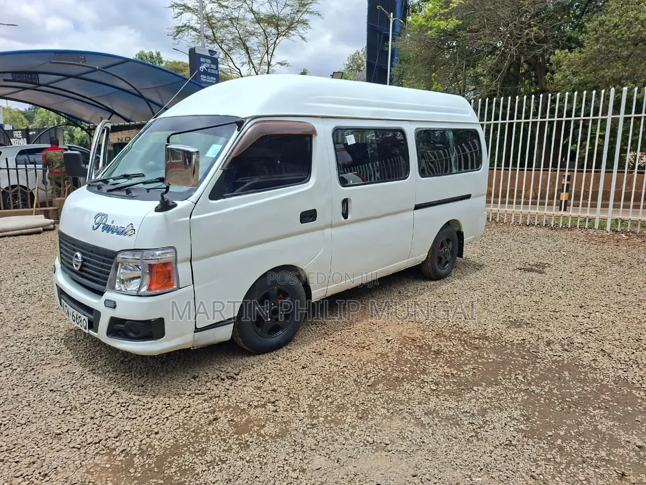 Nissan Caravan 2013 White